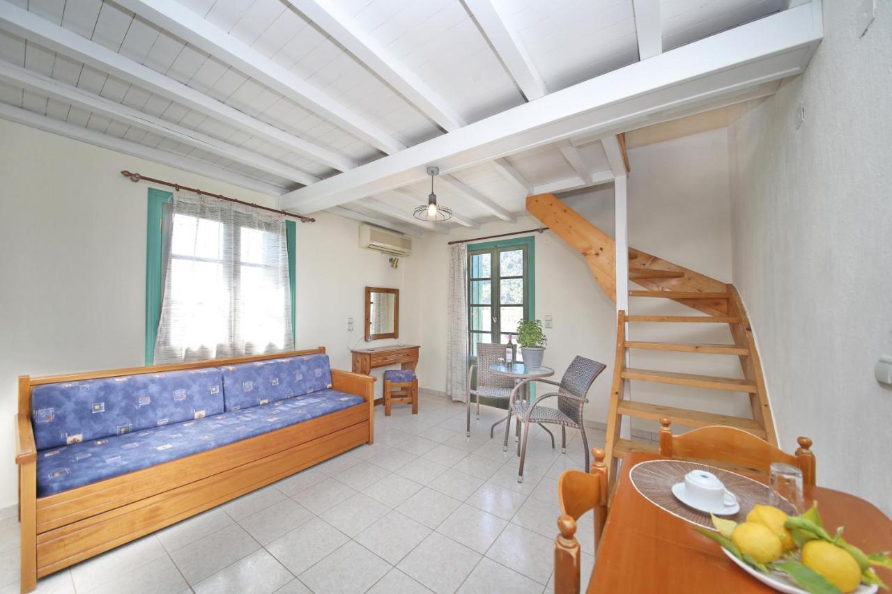 Skopelos Evergreen Apartments Stafylos Exterior foto